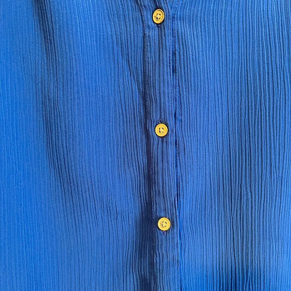 Shirt - Picture 2 of 2